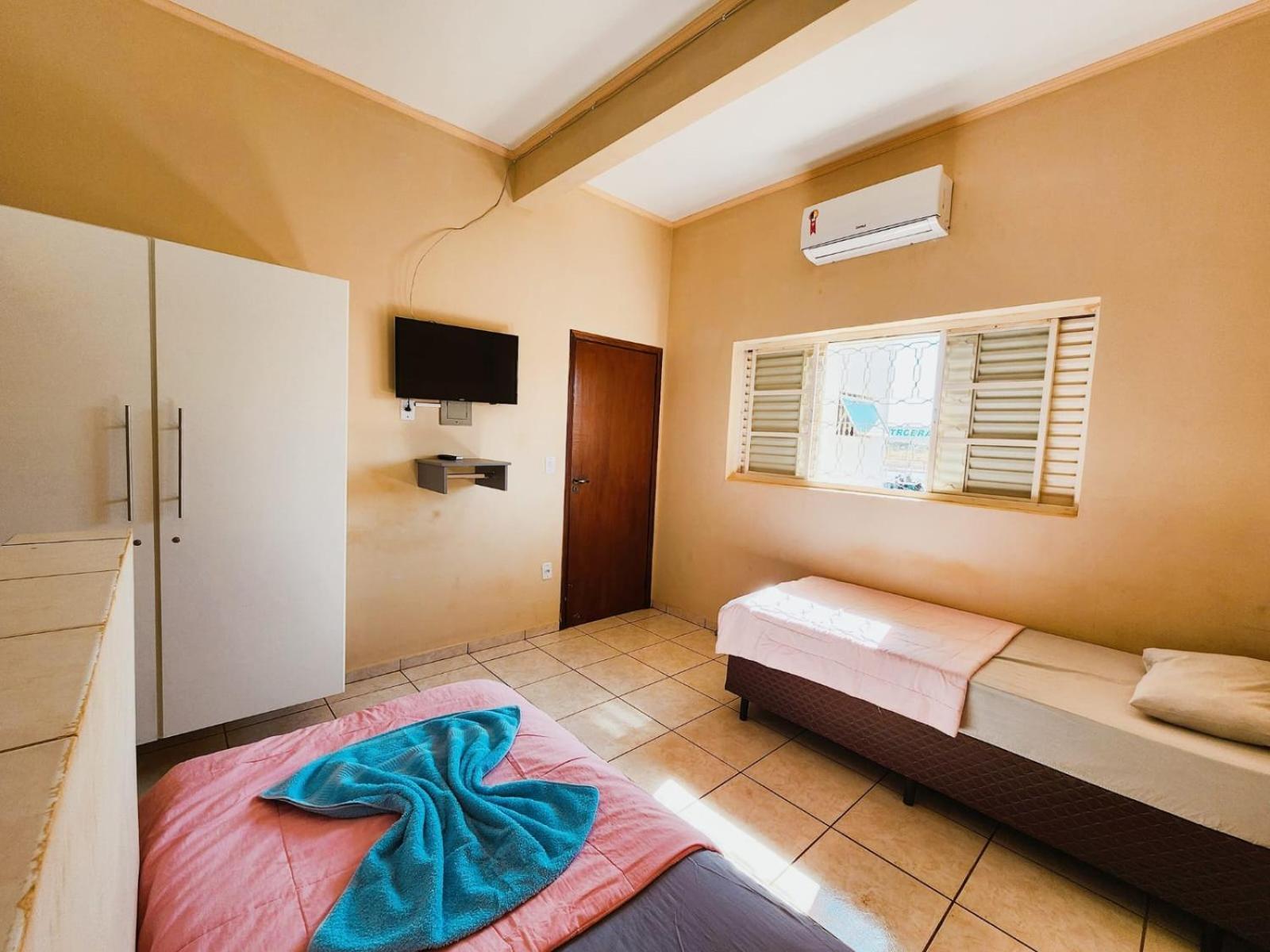 Economique Hotel Ilha Solteira Exteriör bild